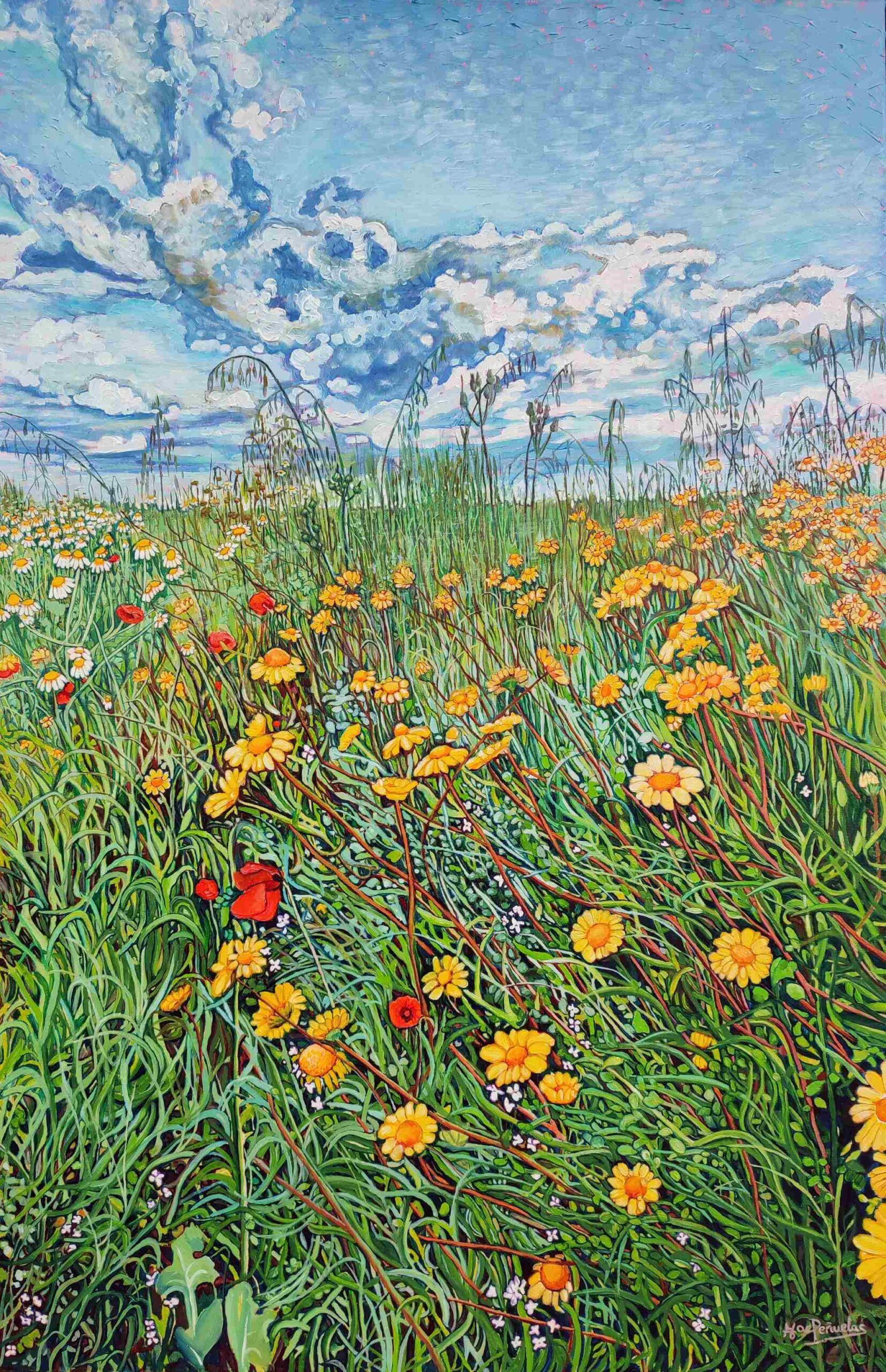 Primavera en la campiña, acrílico sobre lienzo con bastidor de madera. Paisaje primaveral de un sembrado en una campiña. En primer plano, gran variedad de flores silvestres: margarillas amarillas, blancas, amapolas, rodeadas de vegetación verde. Dos tercios de la obra ocupados por flores y vegetación. Último tercio con cielo azul y montículos de nubes revoltosas y luminosas.
